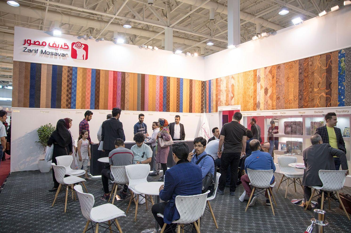 سوپرایز پاییزی ظریف مصور در نمایشگاه فرش ماشینی، موکت و کفپوش‌ها