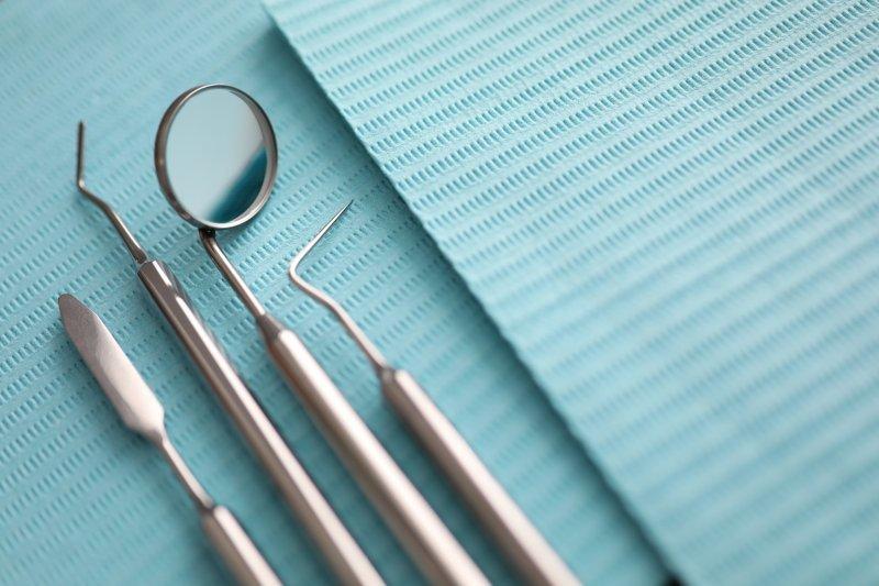 پر مصرف ترین تجهیزات و لوازم در دندانپزشکی کدام ند؟